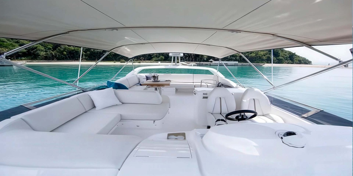 Аренда яхты Princess F55 Risa на Пхукете